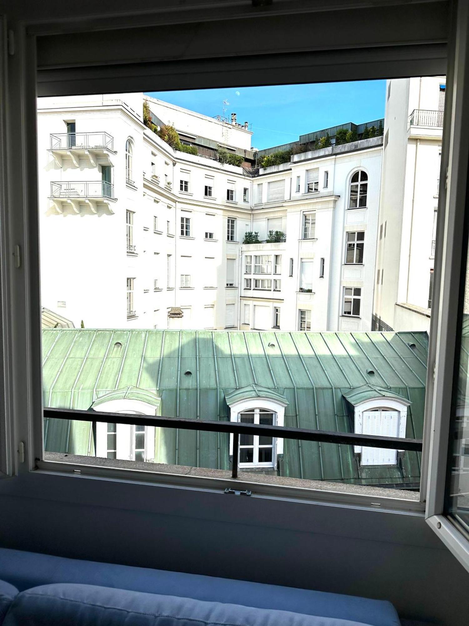 Appartement Le Chalgrin Parijs